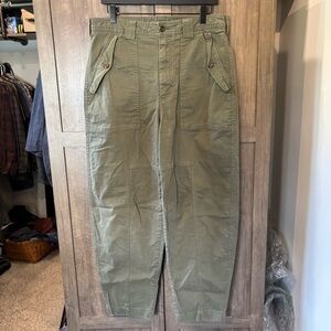 Banana Republic size 10L Barrel Leg Pants Green High Waist